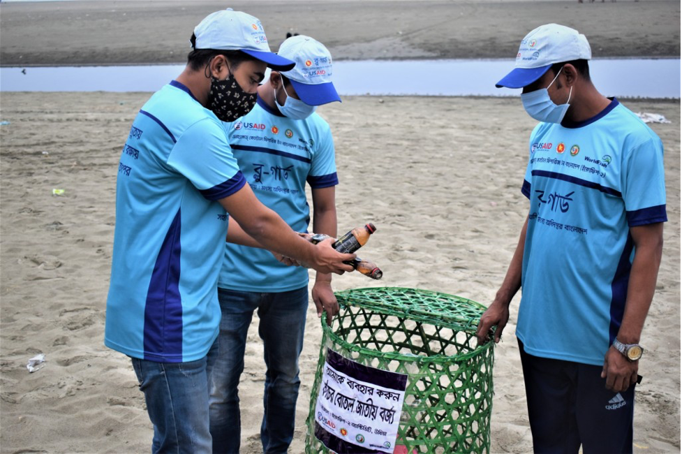 The Blue Guards removed 12,068 kilograms of non-decomposable pollutants  between March and December 2021. Photo by Sk Md Saeef Ul Hoque Chishty. 