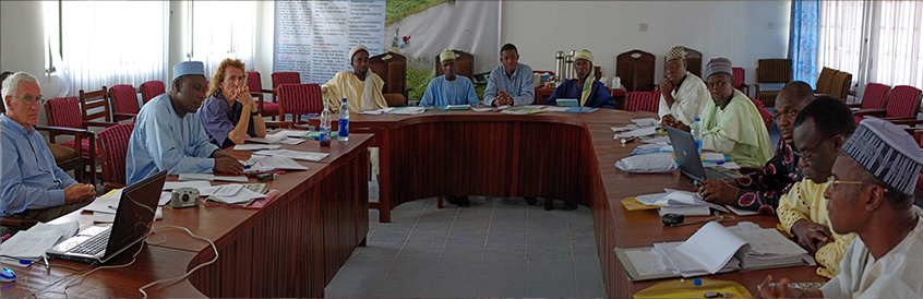 WorldFish and partner researchers meet researchers from the National Institute.