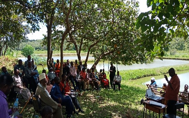 WorldFish improved the competence of aquatic food actors through better management practices (BMPs) trainings. Photo by Siwema Luvanga.