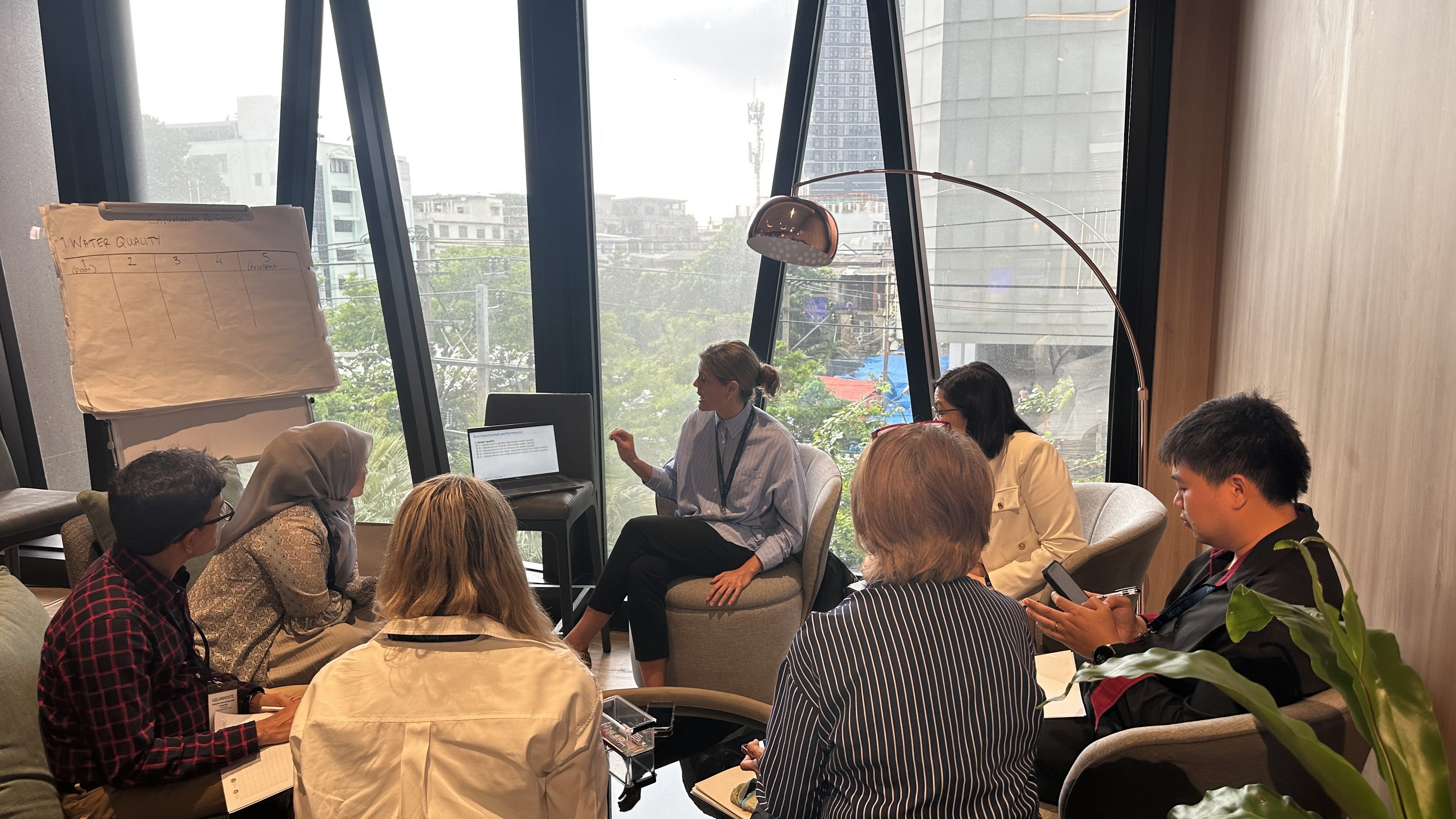 CAINA researcher Mariska Bottema leads a group of aquapreneurs in a discussion on nature-based aquaculture during the Aqua-Innovate workshop in Bangkok, Thailand. 