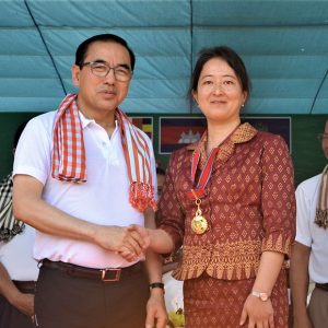 Yumiko Kura and His Excellency (H.E.) Veng Sakhon, Minister of Agriculture, Forestry and Fisheries, Cambodia