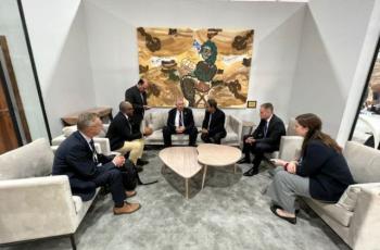 Egyptian Minister of Agriculture and Land Reclamation Al-Sayed El-Quseir in discussions with high-level CGIAR representatives at COP27. Photo by The Republic. 