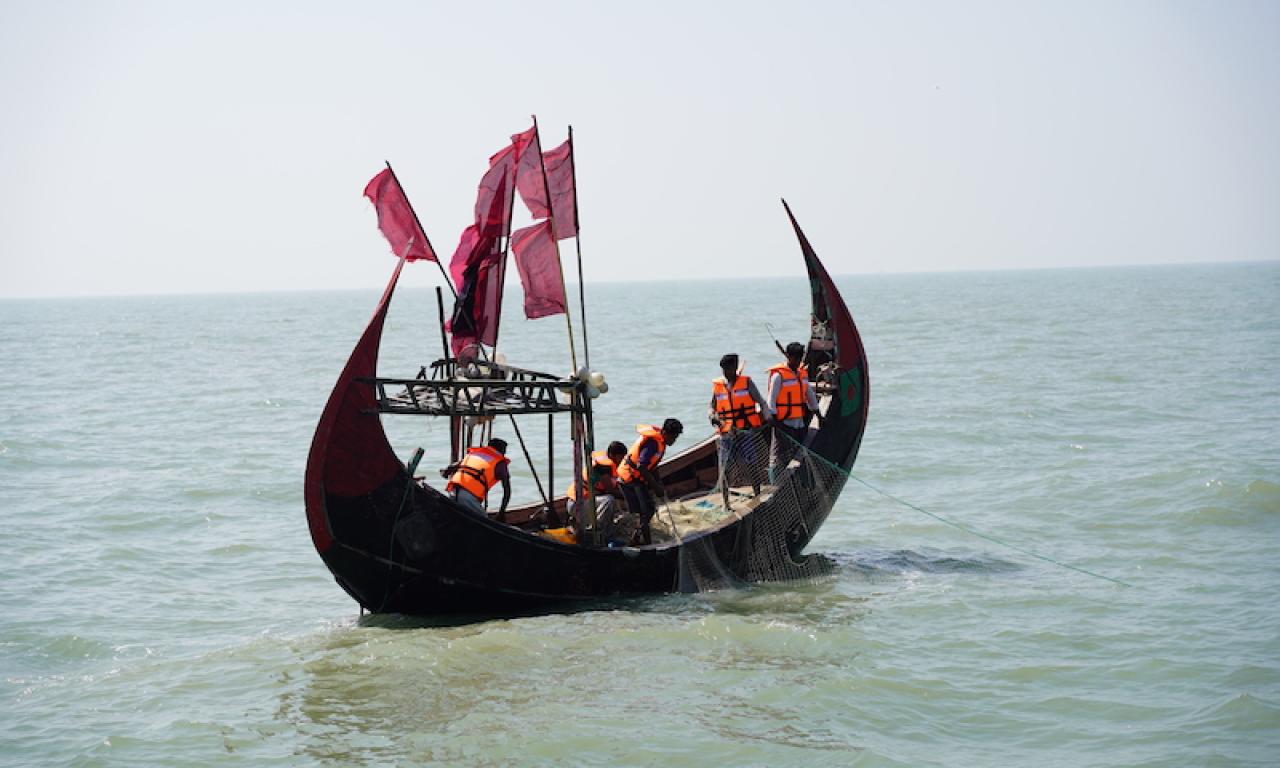 The ecosystem approach to fisheries management (EAFM) takes into account the entire ecosystem and seeks to balance the social, economic and environmental aspects of fisheries management. Photo: Md. Asaduzzaman 