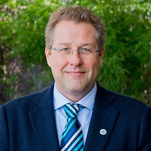 Gareth Johnstone, Director General
